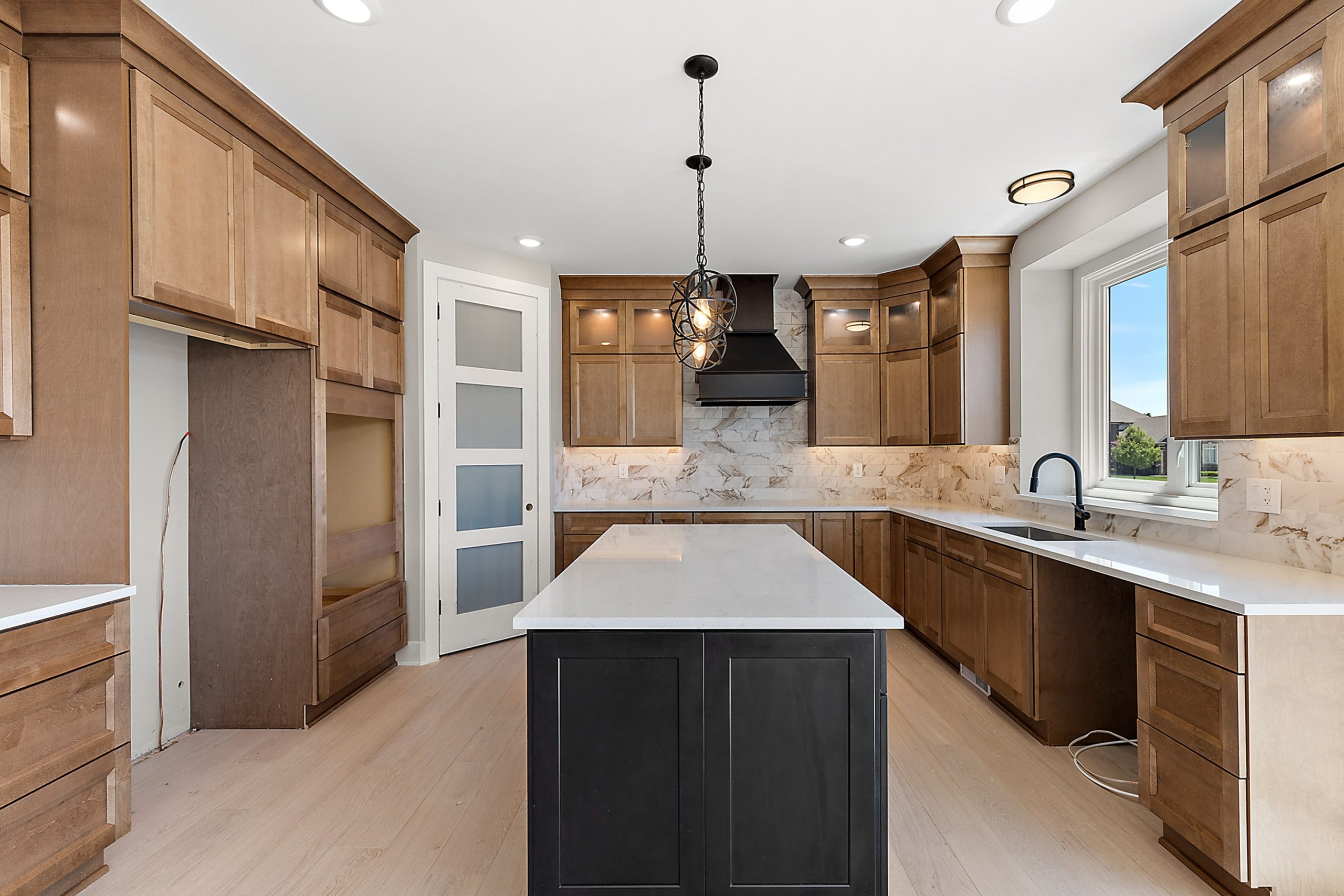 56694 Via Carlotta Interior-20-min